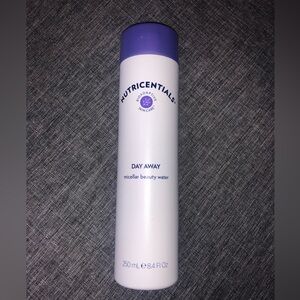 NuSkin Nutricentials Day Away Micellar Beauty Water - New, Sealed